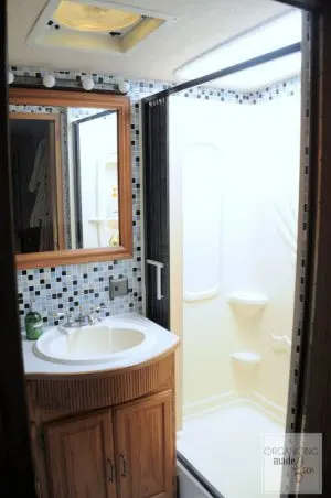 RV Bathroom Renovations - getting rid of all the brass in this bathroom brought it into the current decade!