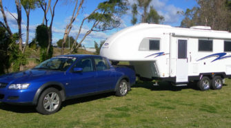 small fifth wheel campers side profile