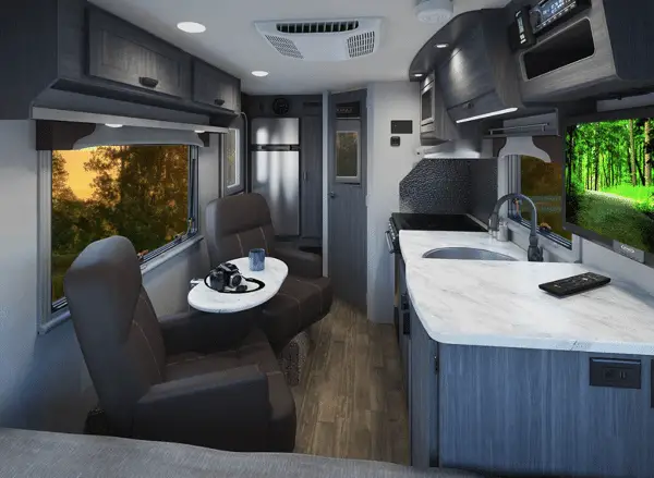 light travel trailers with bathroom