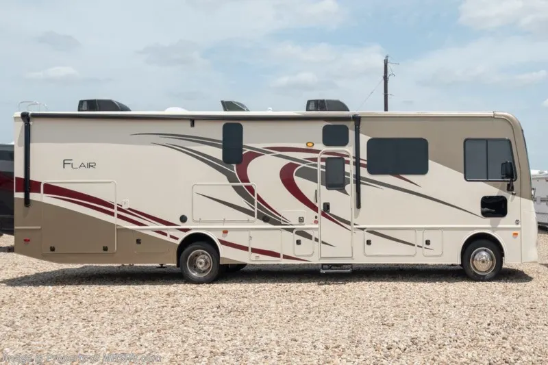 Exterior view of Fleetwood RV Flair 34J