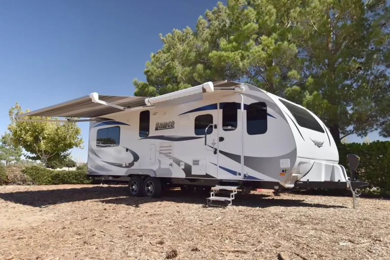 Lance 1985 RV Travel Trailer